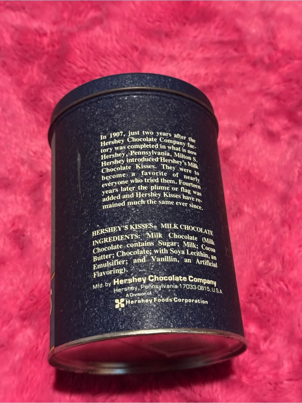 Milk Chocolate Decorative Bath Tin - Pink